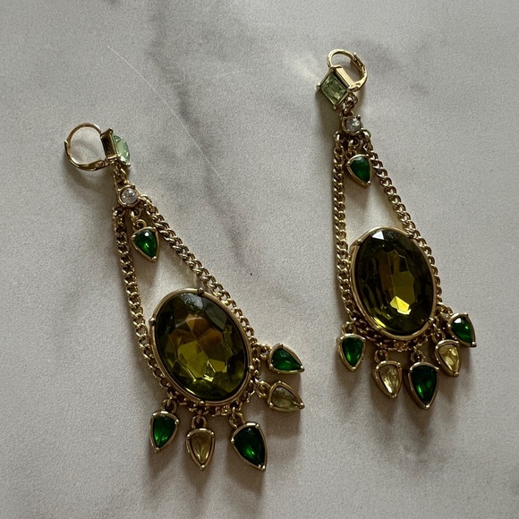 Jewelmint Womens Green Gold Chandelier Earrings Welcome to the Jungle Dangle - Picture 2 of 4